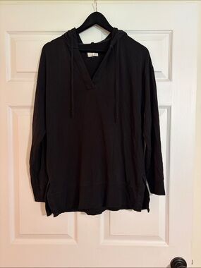 Lou & Grey Signaturesoft Split V-Neck Tunic Hoodie Black Small